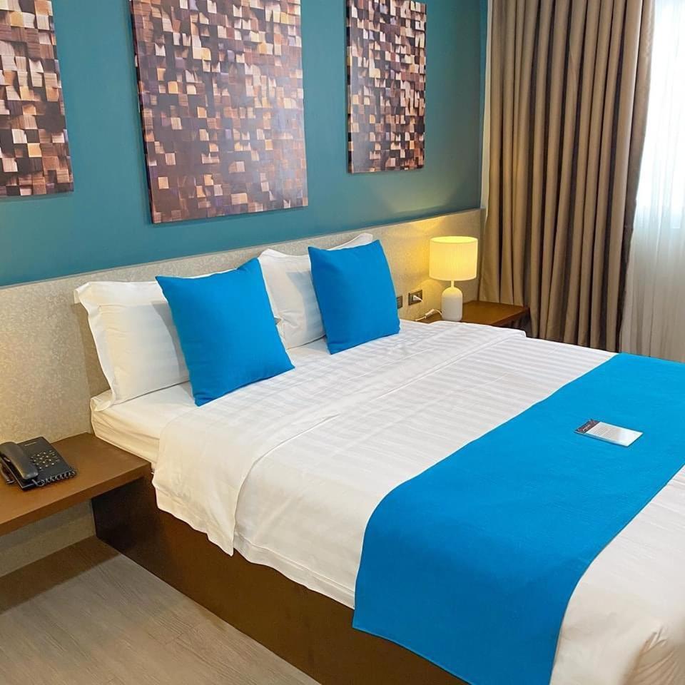Fynn Boutique Hotel Bacoor Exterior foto